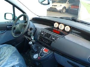 Citroen C8