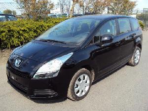 Peugeot-5008