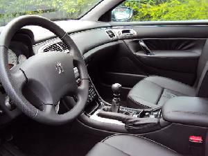 Peugeot 607